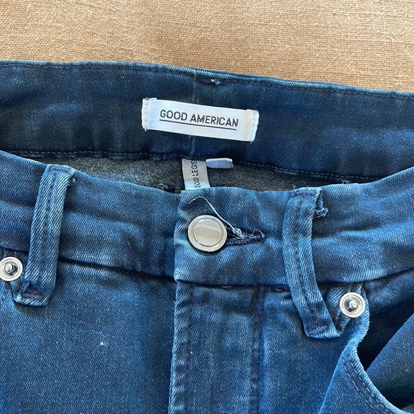 Jeans - Picture 2 of 4